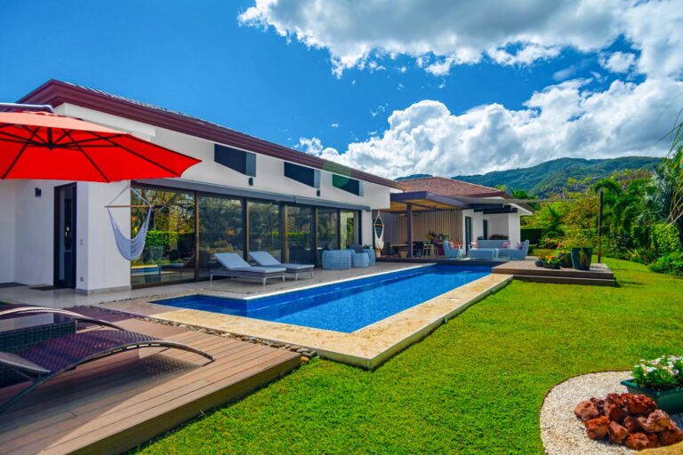 casa-en-santa-ana-lujo-estilo-ad-2
