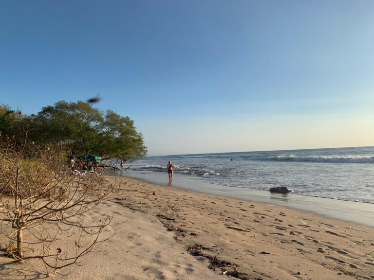 lotes-en-playa-avellanas-4