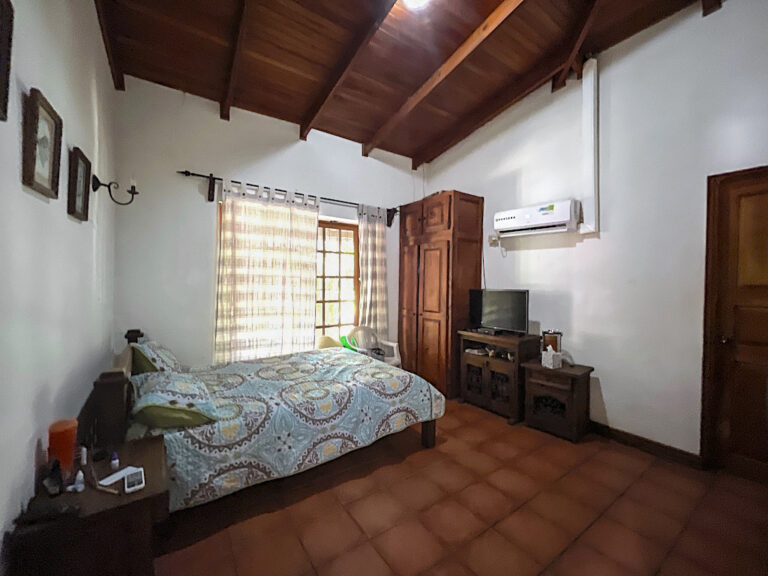 se-vende-casa-con-piscina-en-orotina-fau-16