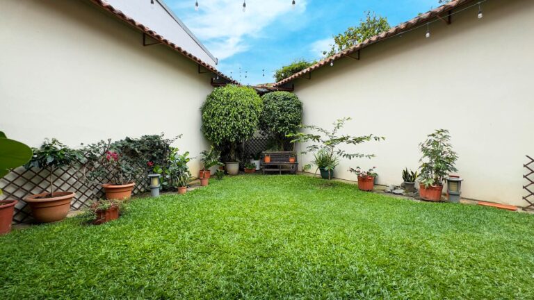 se-vende-elegante-casa-de-2-niveles-fe-14