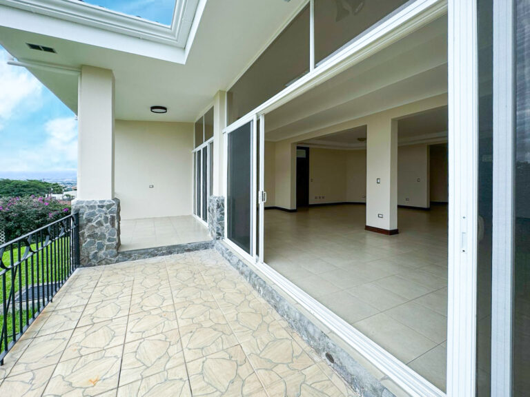 se-vende-o-alquila-linda-casa-en-condominio-ma-9