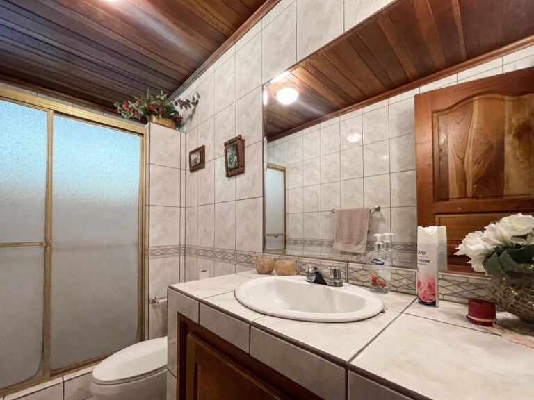 se-vende-propiedad-con-vista-en-la-angelina-ad-14