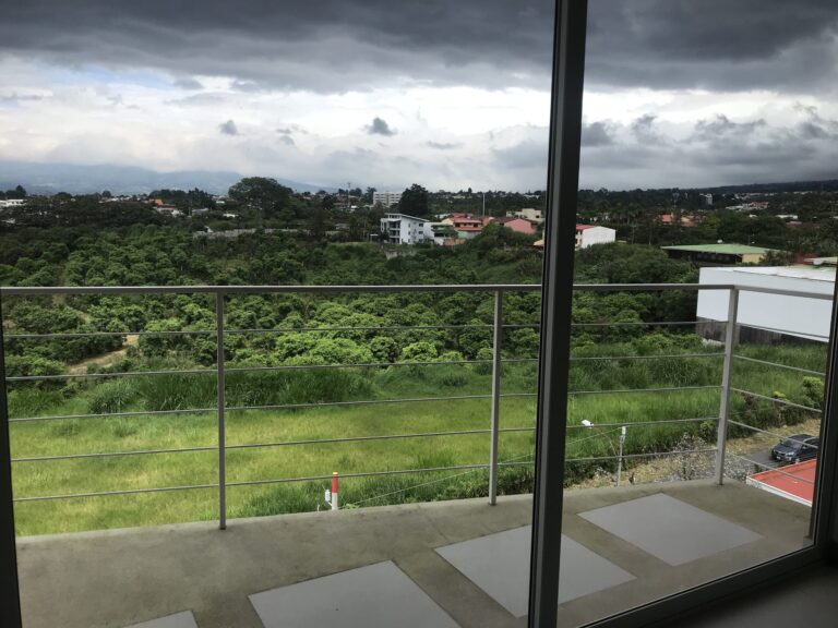 vendealquila-condominio-en-torre-ad-6