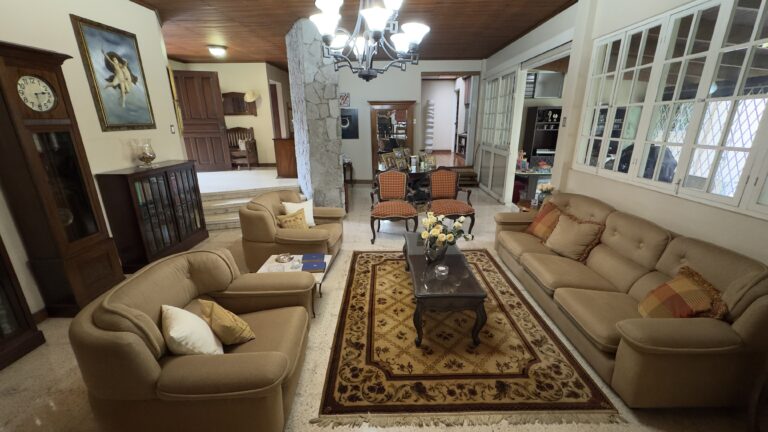 Venta-de-lujosa-casa-con-excelente-ubicacion-San-Rafael-Escazu.-FE-6
