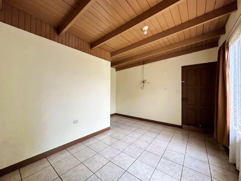 Venta-de-propiedad-uso-mixto-San-Antonio-del-Tejar-Alajuela.-FAU-9