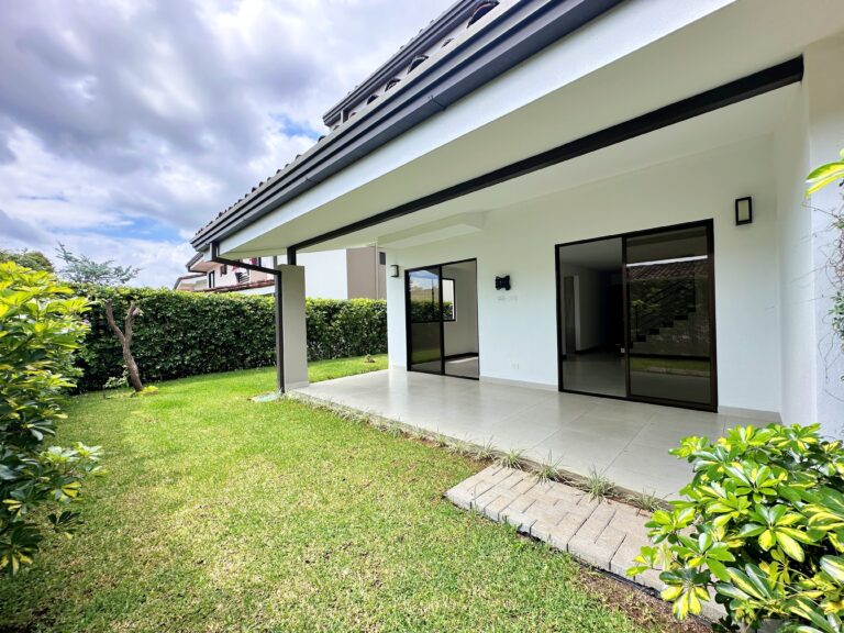ajustadas-casa-en-condominio-terraviva-tambor-alajuela-fau-10