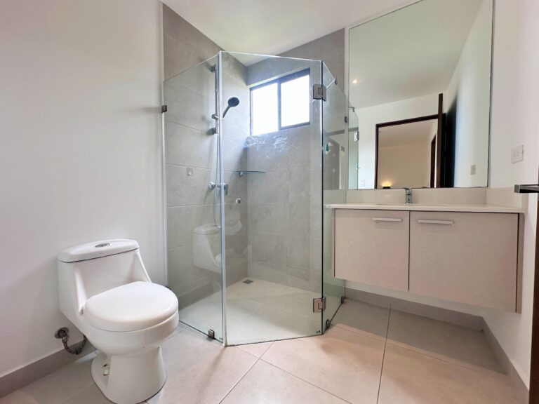 ajustadas-casa-en-condominio-terraviva-tambor-alajuela-fau-8