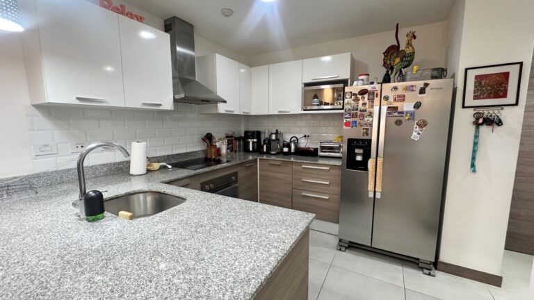 ajustadas-venta-apartamento-101-escalante-1-3