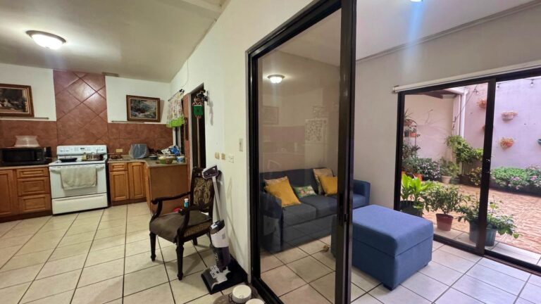 ajustadas-venta-de-casa-cterraza-amplia-en-residencial-paso-real-tres-rios-ad-11