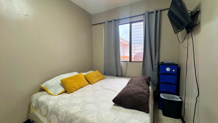 ajustadas-venta-de-casa-cterraza-amplia-en-residencial-paso-real-tres-rios-ad-7