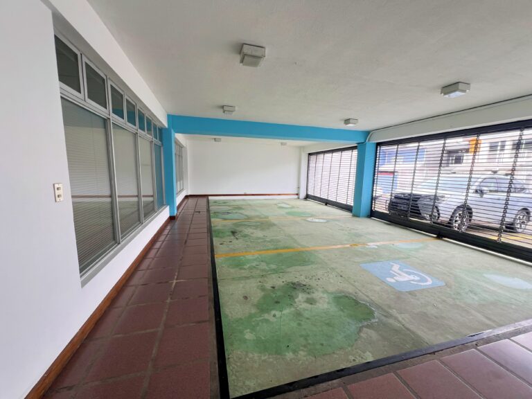 ajustadas-venta-de-edificio-de-oficinas-cuso-comercial-el-carmen-barrio-amon-ic-17