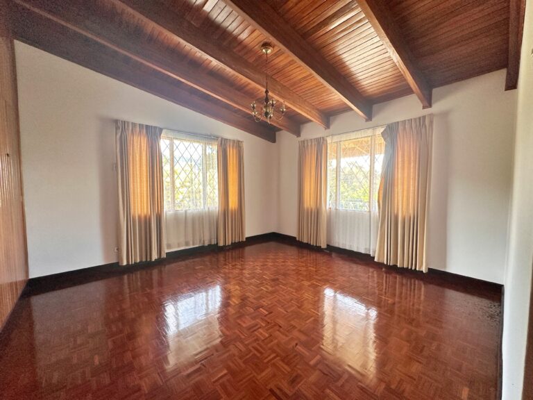 ajustadas-venta-quinta-con-vista-y-piscina-santa-barbara-heredia.-fau-13-1