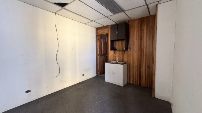 alquiler-de-oficina-en-barrio-dent-san-pedro-montes-de-oca-ad-8