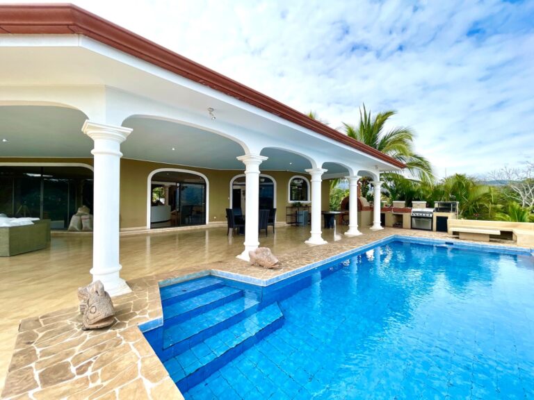 amazing-property-with-great-house-plantation-atenas-murralf-13