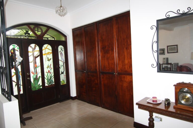 casa-residencial-la-guaria-–-moravia8
