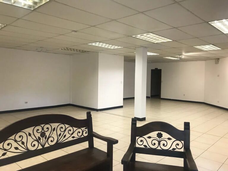 comercial-en-plaza-rainbow-tres-rios-ad-12