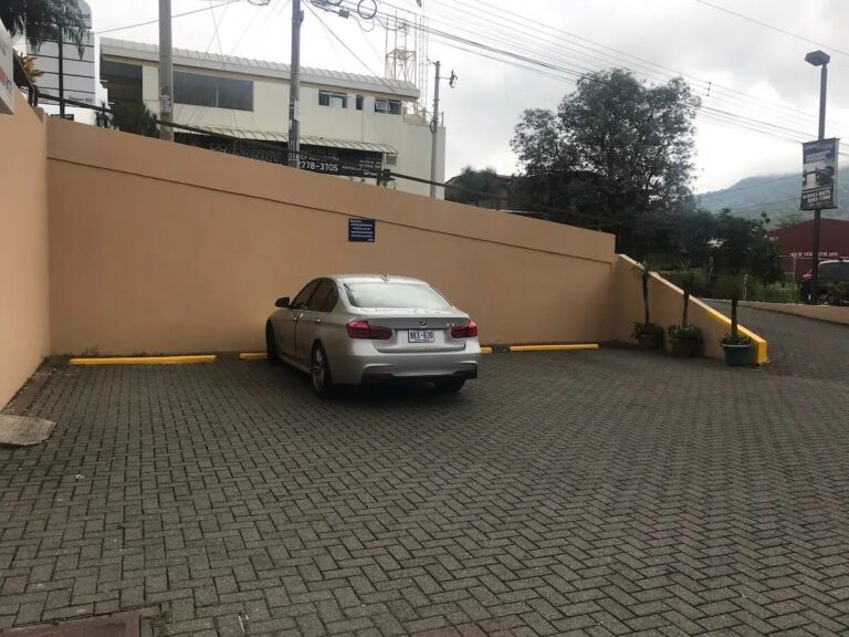 comercial-en-plaza-rainbow-tres-rios-ad-6