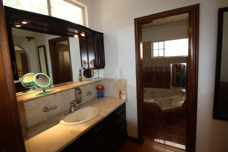 condominio-en-venta-en-pinares-fe-19