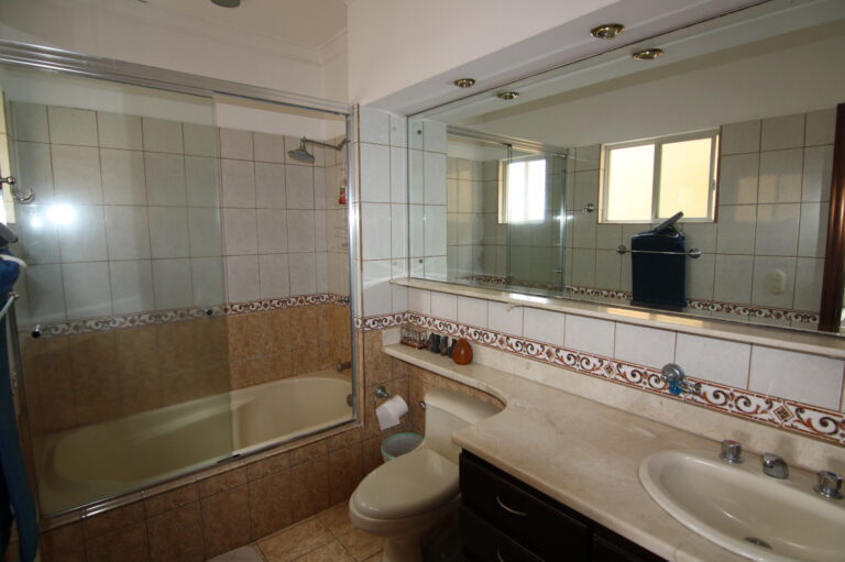 condominio-en-venta-en-pinares-fe-21