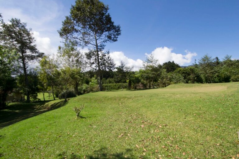 heredia-con-campo-de-golf-ad-10
