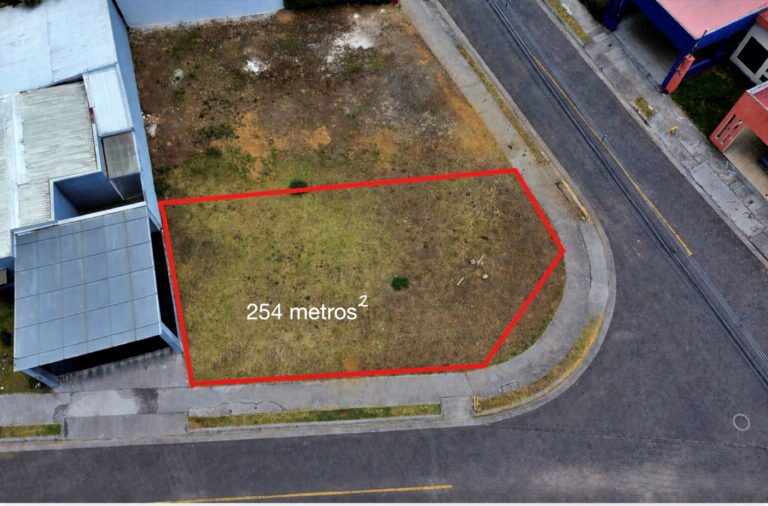 lote-con-topografia-plana-en-condominio-la-union.-mn-3