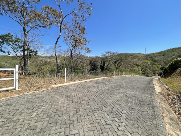 residencial-con-vista-al-mar-en-turrubares-murralf-10