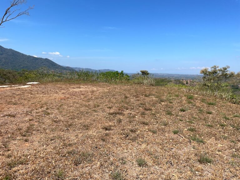 residencial-con-vista-al-mar-en-turrubares-murralf-12