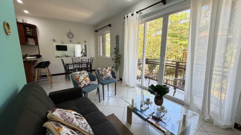 venta-apto-con-balcon-y-amenidades-completas-jaco-garabito.-fe-11