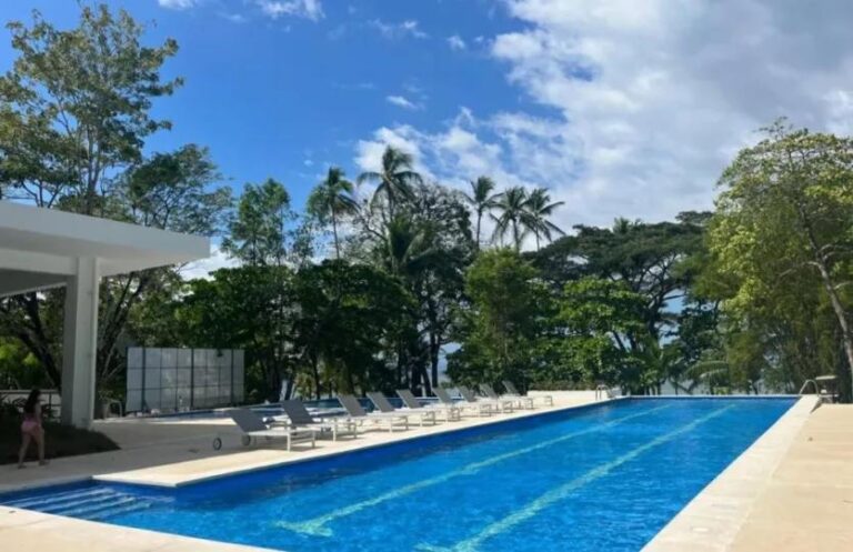 venta-apto-con-vista-al-bosque-punta-esmeralda-garabito.-mv-7