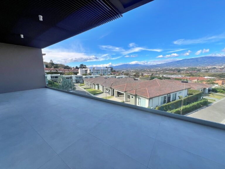 venta-apto-contemporaneo-camplios-ventanales-guachipelin.-mn-16