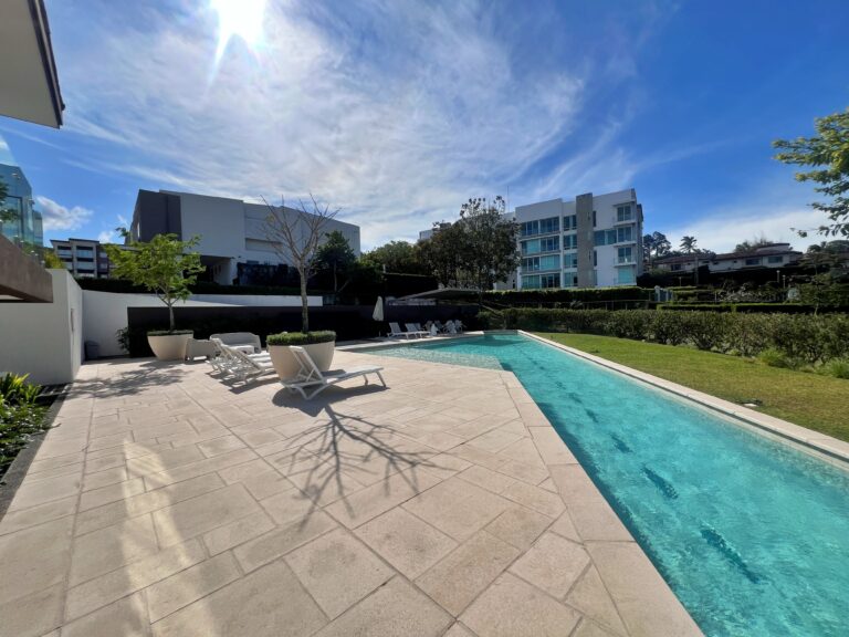 venta-apto-contemporaneo-camplios-ventanales-guachipelin.-mn-8-1