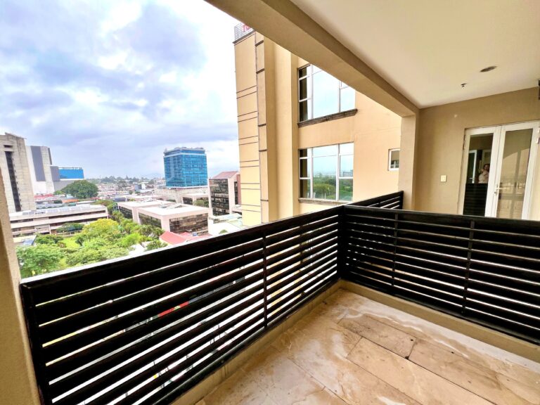 venta-apto-cterraza-y-vistas-a-la-ciudad-sabana-san-jose.-ic-3
