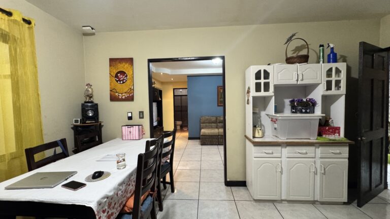 venta-casa-tres-rios-pino-azul-14
