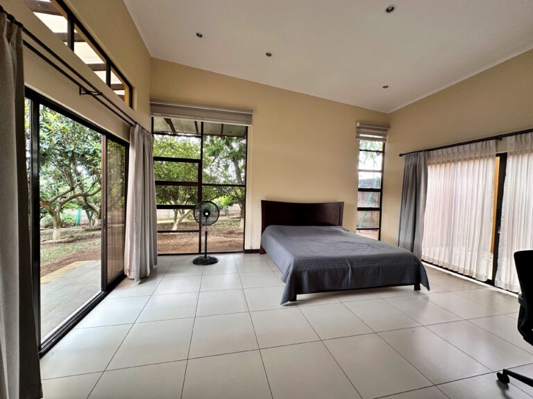venta-de-casa-amueblada-en-gran-terreno-grecia-alajuela.-fau-18-1
