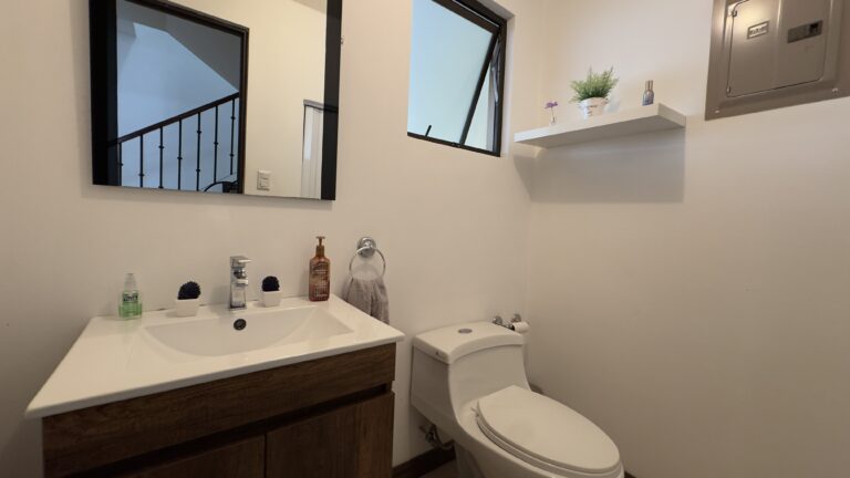 venta-de-casa-en-hacienda-sacramento-san-juan-la-union.-fe-11