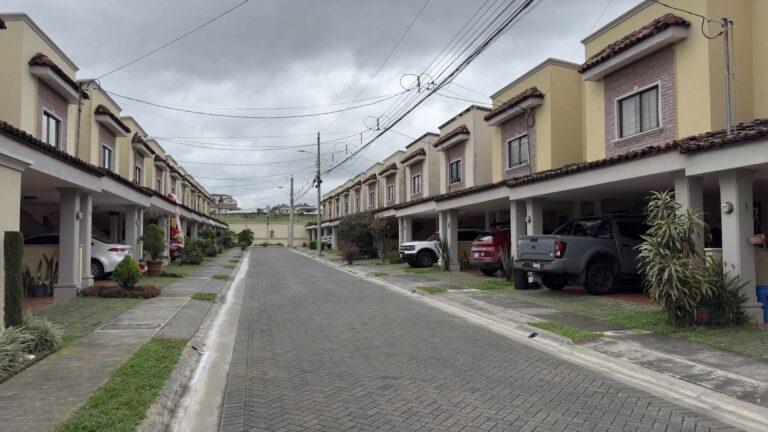 venta-de-casa-en-hacienda-sacramento-san-juan-la-union.-fe-22
