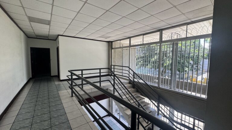 venta-de-oficina-en-oficentro-palacio-la-uruca-san-jose-ad-5