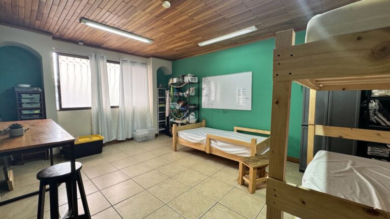 venta-edificio-comercial-de-3-pisos-plaza-viquez-san-jose-ad-19