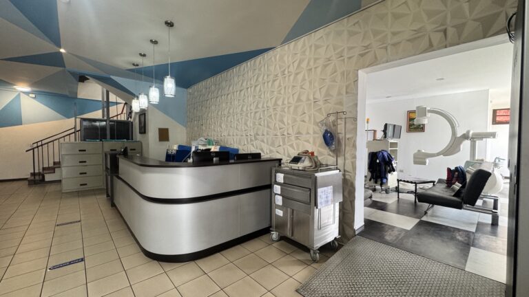venta-edificio-consultorios-escalante-2