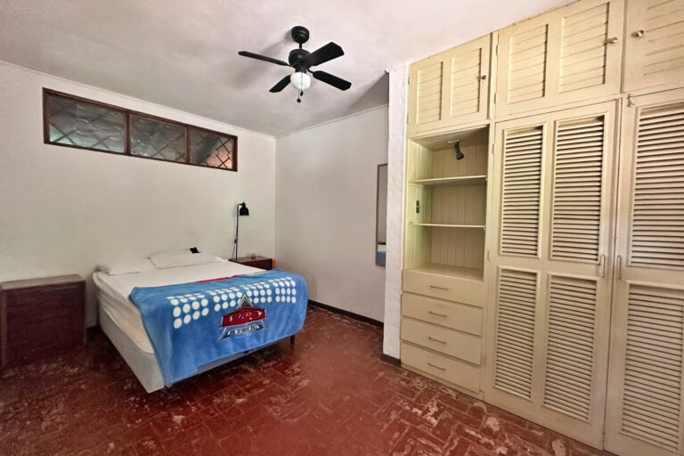 venta-quinta-con-2-casas-y-lago-la-garita-alajuela.-fau-4-1