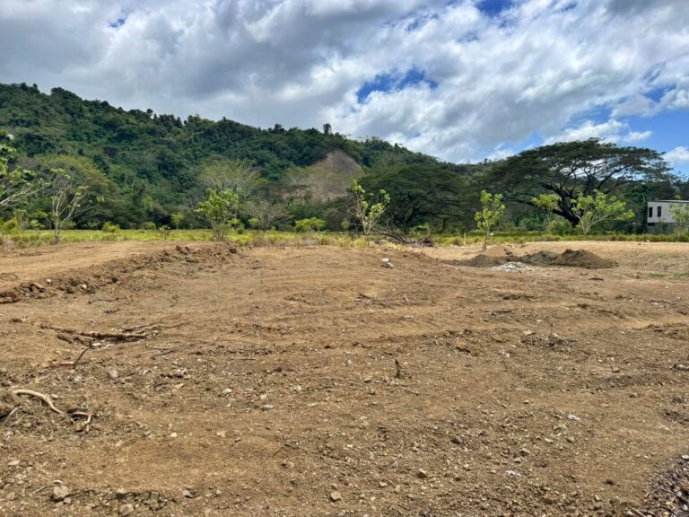venta-terreno-plano-cerca-de-playa-pueblo-nuevo-garabito.-mv-4-1